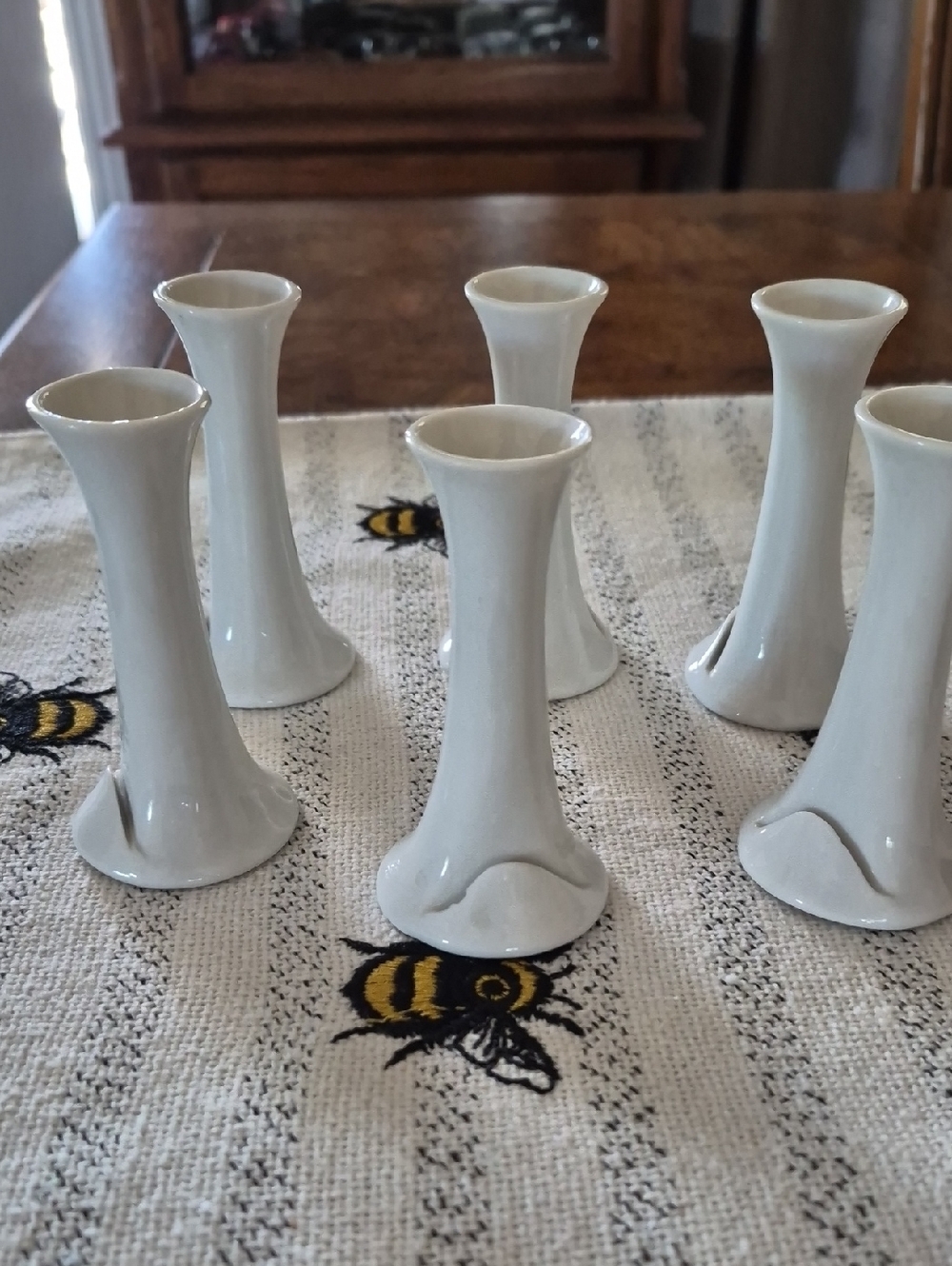 6 White ceramic place card holder bud vase.